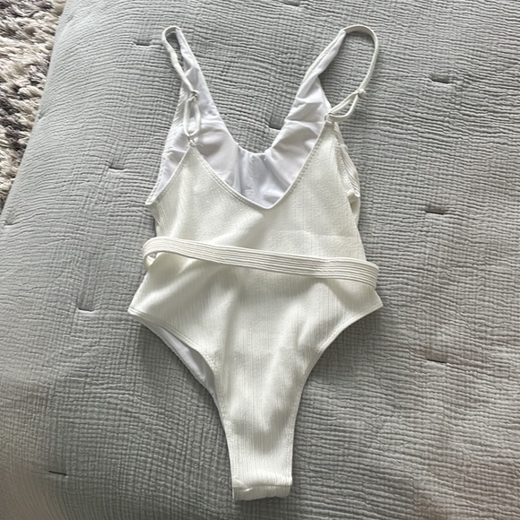 Never worn Shady Lady swimsuit - Picture 2 of 2